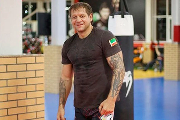 Александр Емельяненко может встретиться в бою с Гончаровым